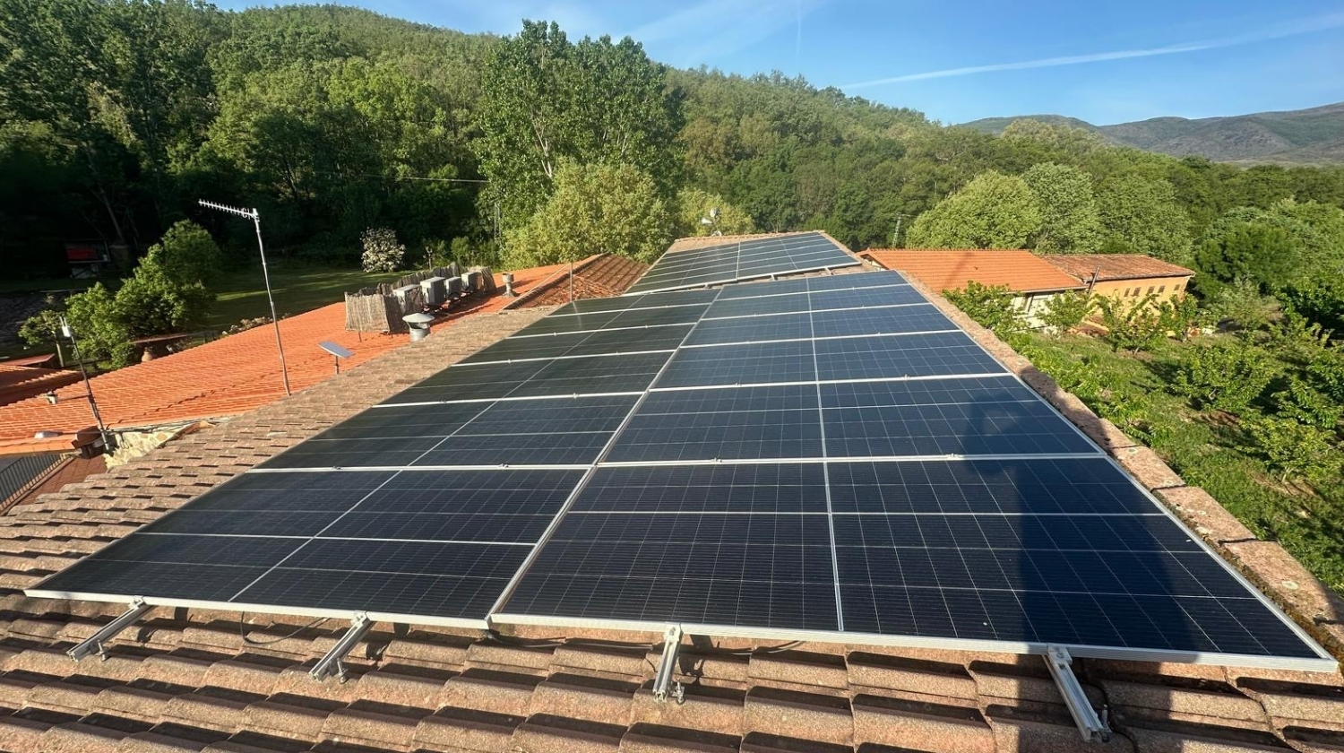 Instalaci&oacute;n Placas Solares 1